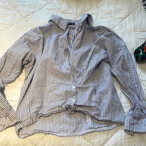 Women’s blue 💙 and white 🤍 3 button shirt! very coastal grand daughter!! ⛵️🛟